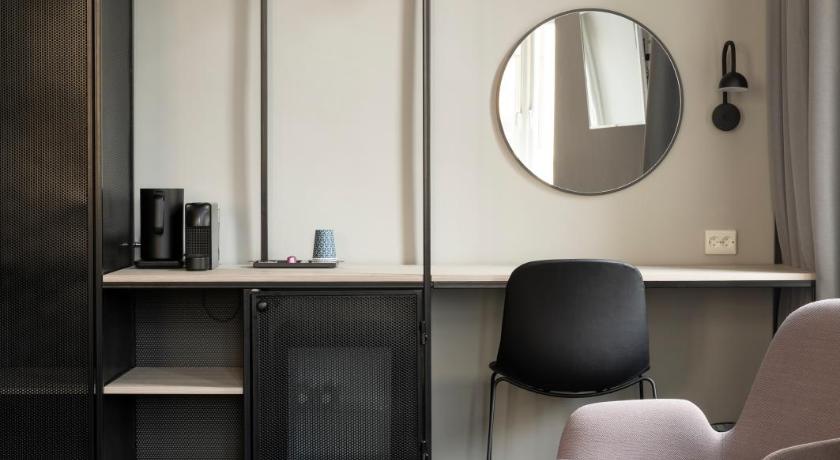 Image of Junior Suite 7