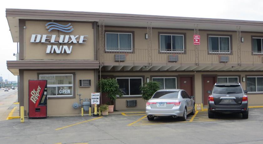 Deluxe Inn/Extended Stay - Council Bluffs Motel (Council Bluffs (IA