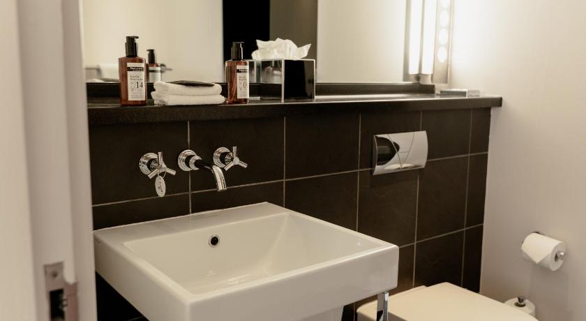 Image of Standard Double Room 13
