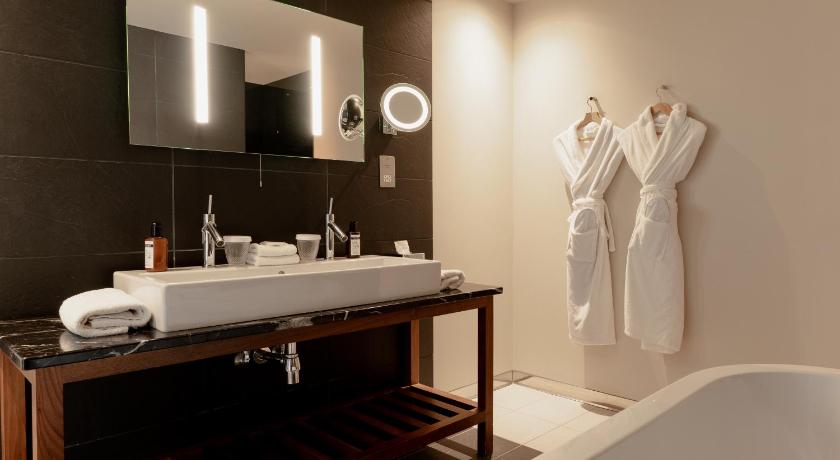 Image of Suite 2
