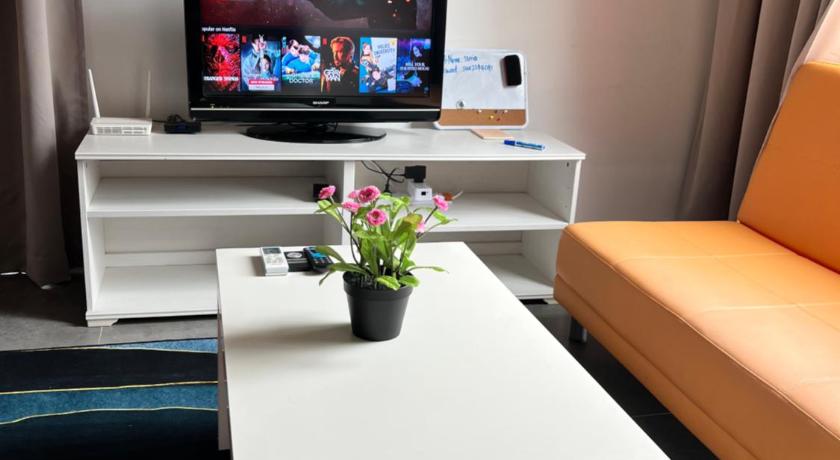 Big Dreams Studio, Wifi, Netflix, Free Parking photo