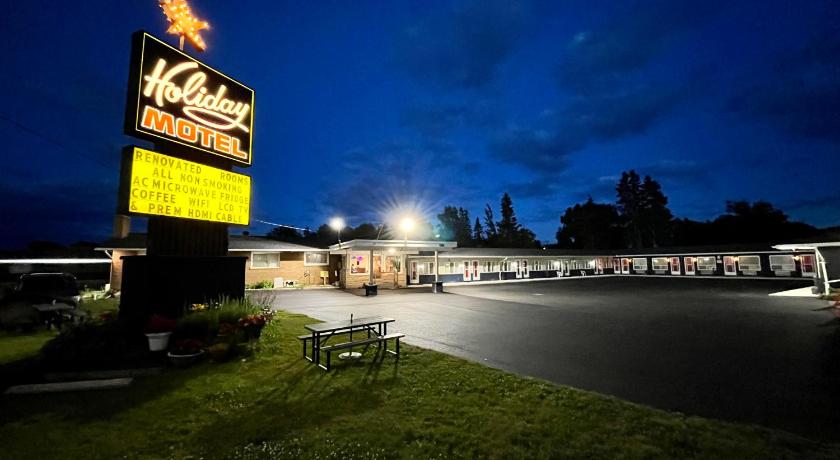 Holiday Motel photo