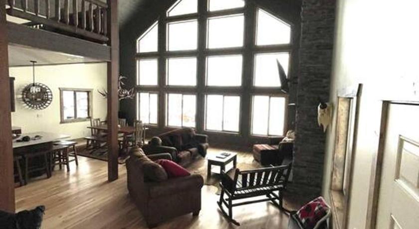 利亚 (ID) 3505 Joseph Dr Cabin with breathtaking views, 30 miles to Yellowstone 5星级 住宿 套房