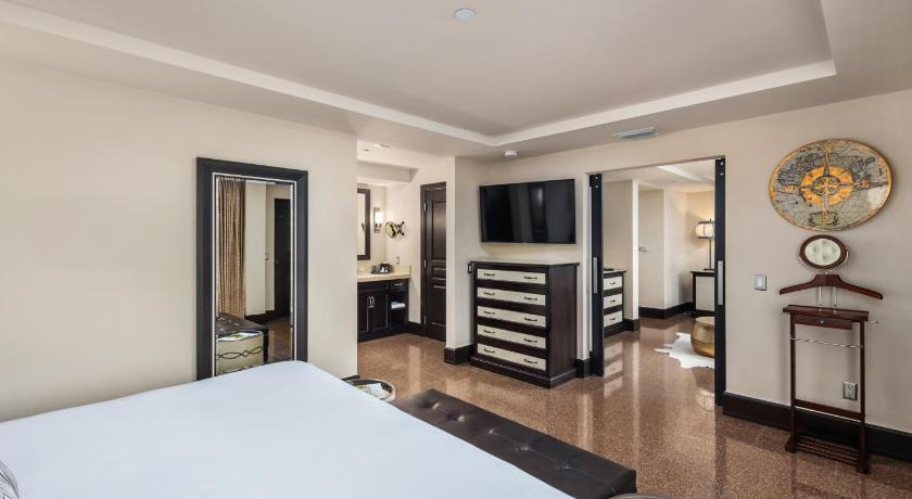 Immagine di Suite Cabana Bordo Piscina (Poolside Cabana Suite) 1