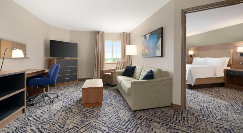 Candlewood Suites Leray-Watertown photo