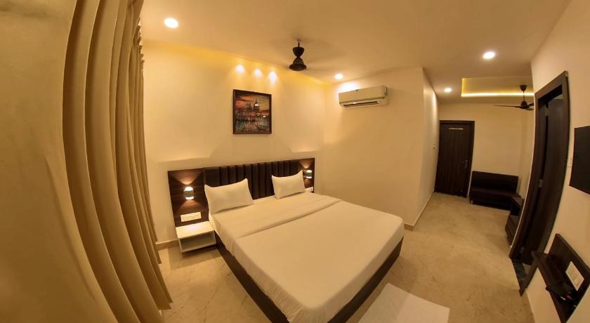 HOTEL NAYARA photo