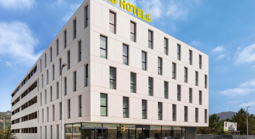 圣蒂尔索 B&B HOTEL Santo Tirso 3星级 酒店 景观