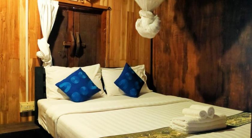 Image of Four-Bedroom Villa with Fan (8 Adults) 3