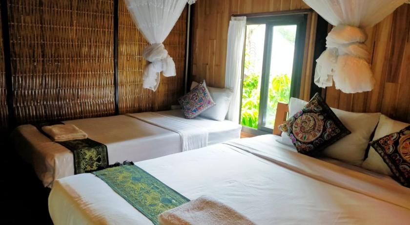 Image of Four-Bedroom Villa with Fan (8 Adults) 0