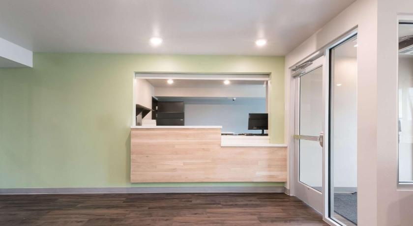 WoodSpring Suites Philadelphia Northeast photo