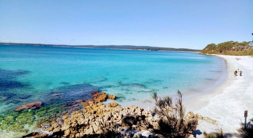 The Husky House 1 bedroom or 2 bedroom or The Husky Studio Suite stayinjervisbay com photo