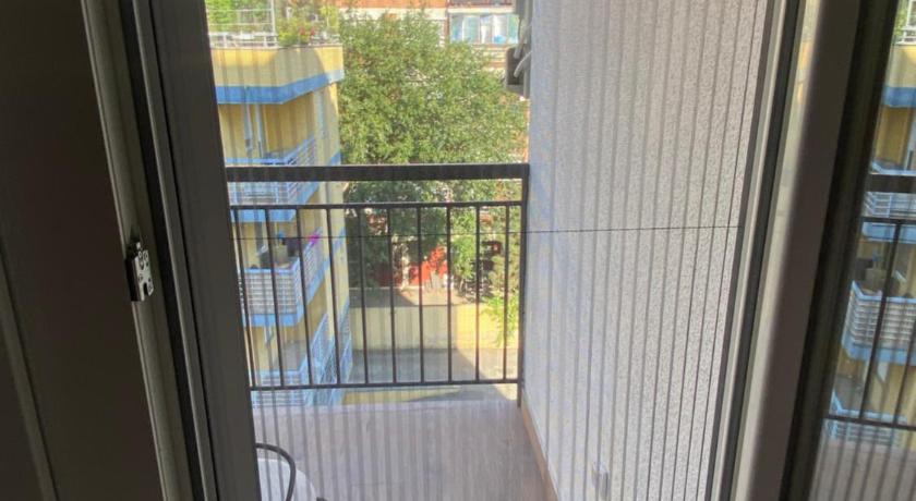 Apartment Novi Sad Center - 100m from Pedestrian Zone photo