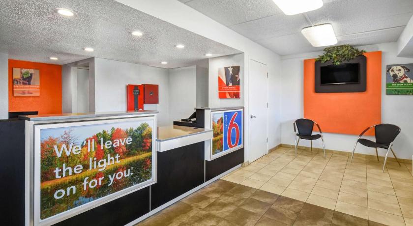 Motel 6-Memphis, TN - Downtown photo