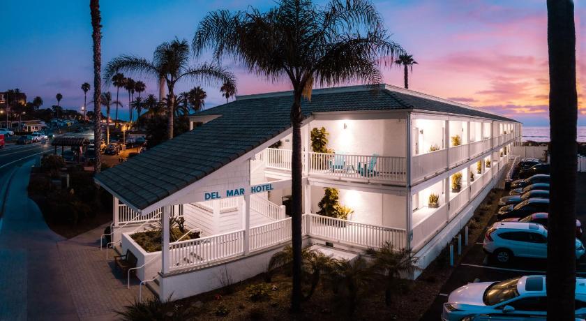 Del Mar Beach Hotel photo