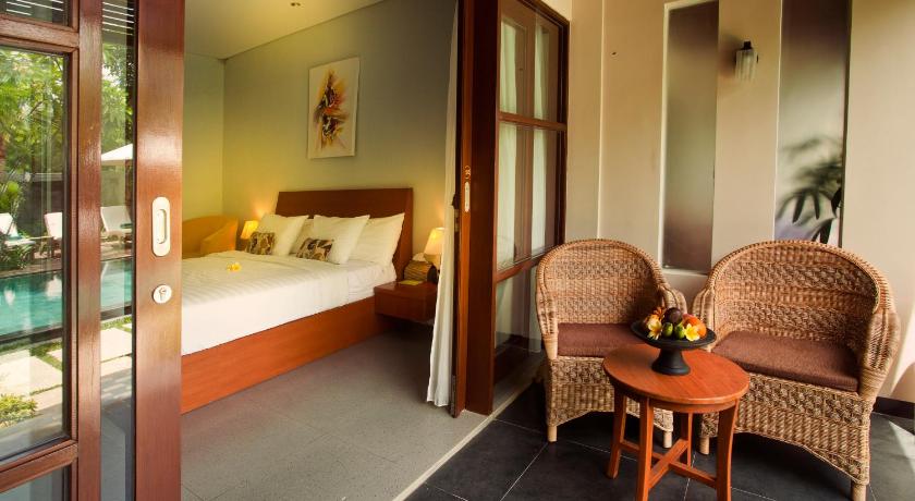 Image of Deluxe Room 8