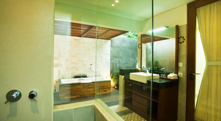 Image of One-Bedroom Villa with Private Pool 2