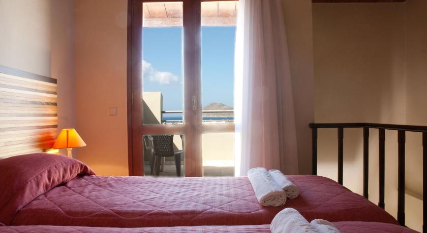 Casa Maria Hotel Apts photo