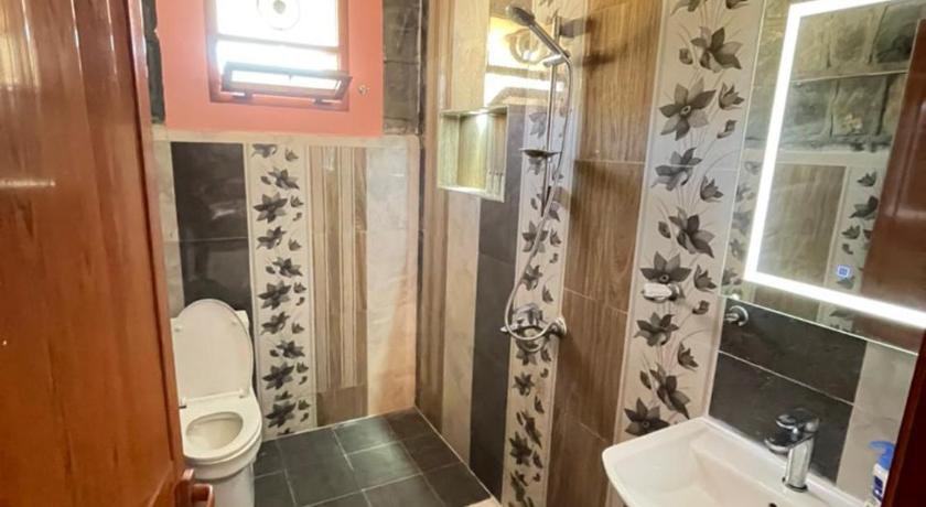 Image of Three Bedroom Villa 10