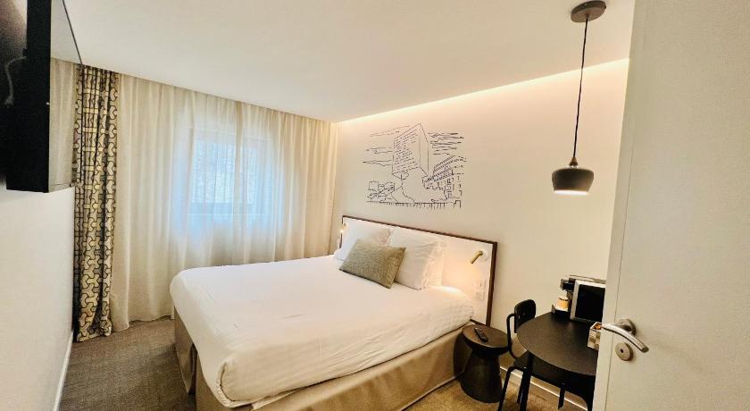 Image of Family Comfort Room 0