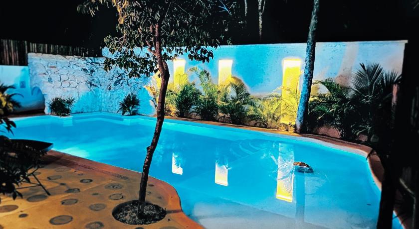 Niik Tulum photo