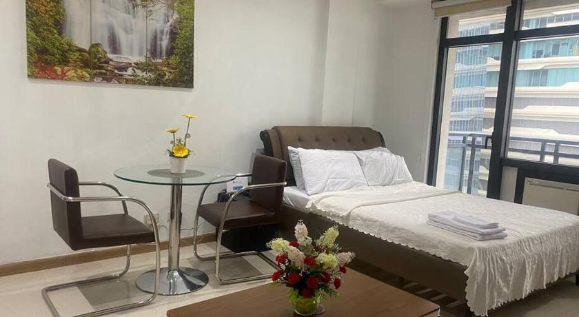 Gramercy Residences Studio w/WiFi& Free Pool&Gym - image 6