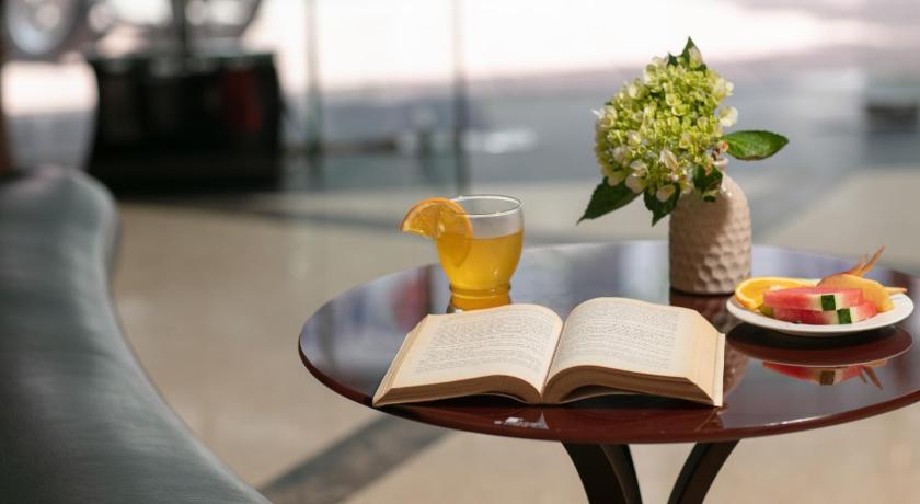 Hanoi Babylon Grand Hotel & Spa photo