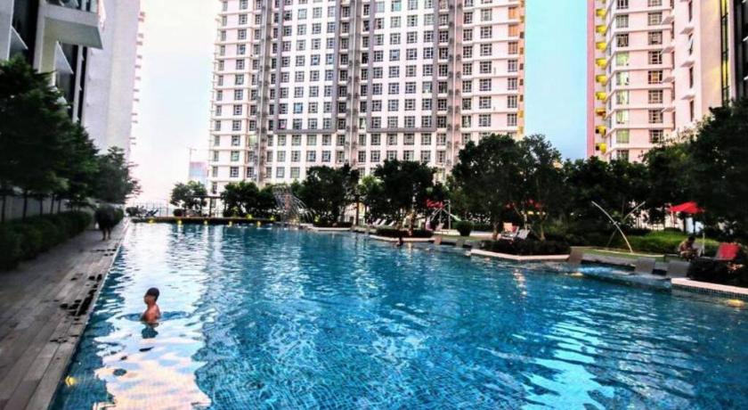 Lovely 3-Bedroom Serviced Apartment @ Cyberjaya photo