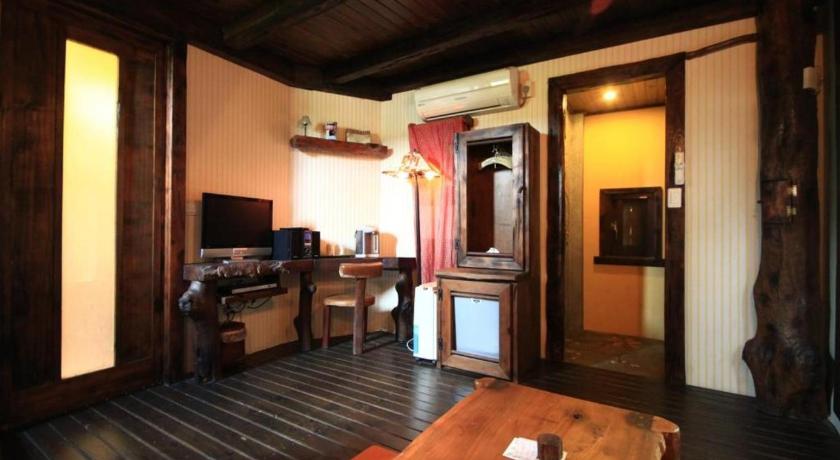 Image of Standard Double Room 3