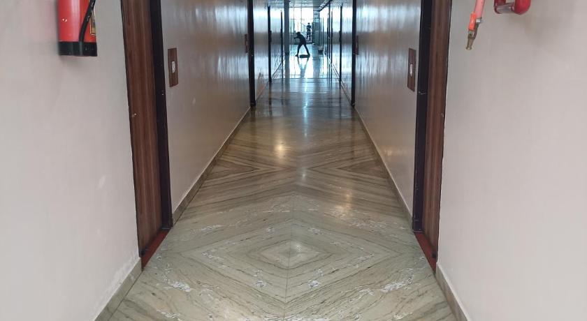 Di Di Hotel Alambagh photo