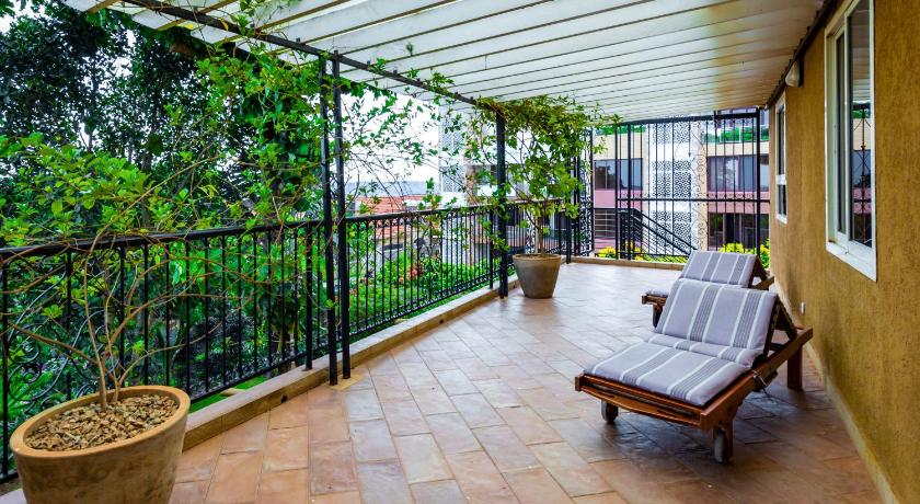 Ewange - A Casa Mia photo