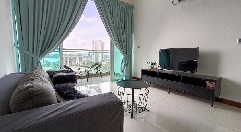Image of Apartment with Shower 12