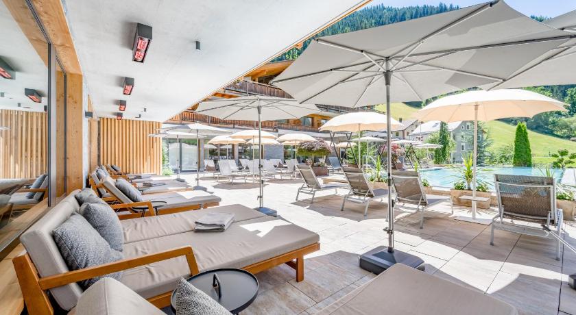 Alpines Balance Hotel Weisses Lamm photo