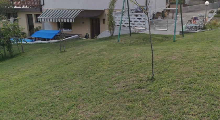 CasAngelica Alloggio indipendente con parcheggio interno