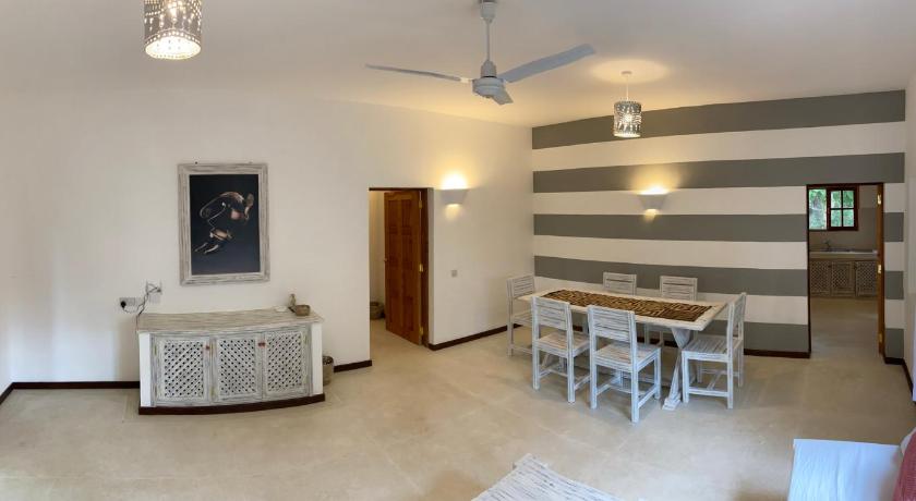 Gecko Resort photo