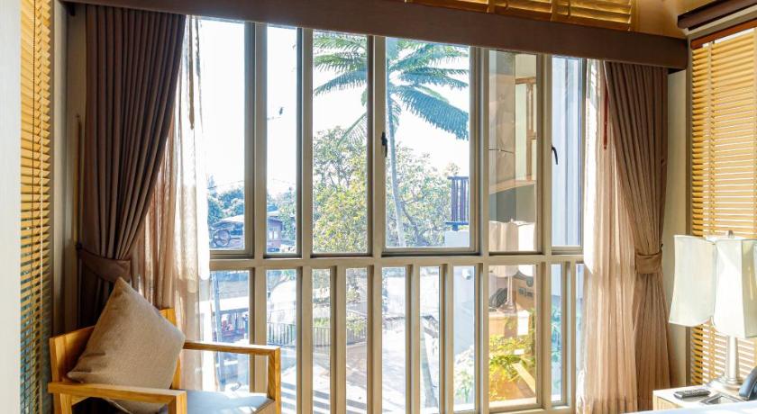 Image of King Whirlpool Villa 4
