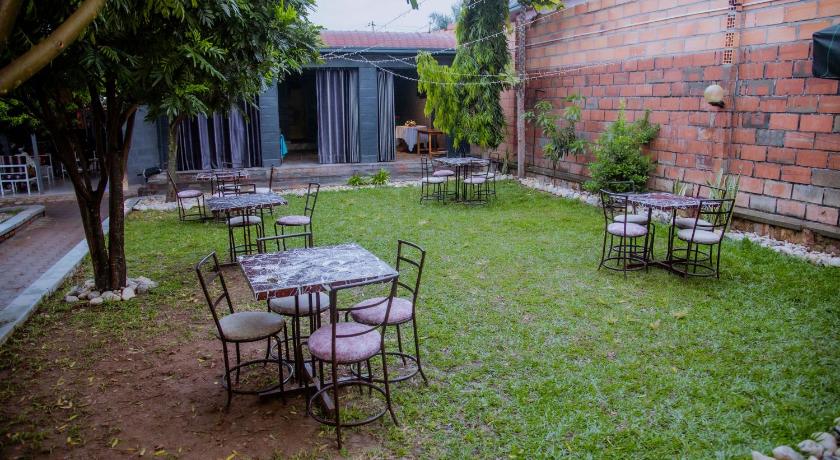 キガリ Martin Aviator Motel 2つ星 ホテル 施設