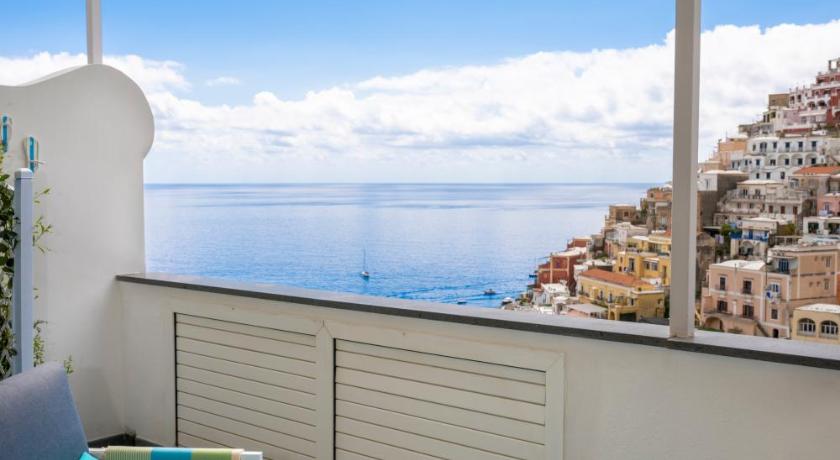 Mamma Mia - image 3