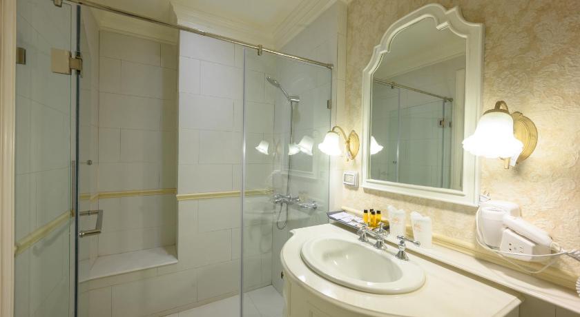 Image of Duplex Quadruple Room 2