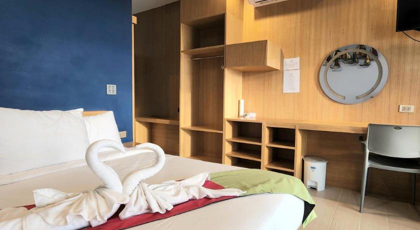 Image of King Room with Sea View 10
