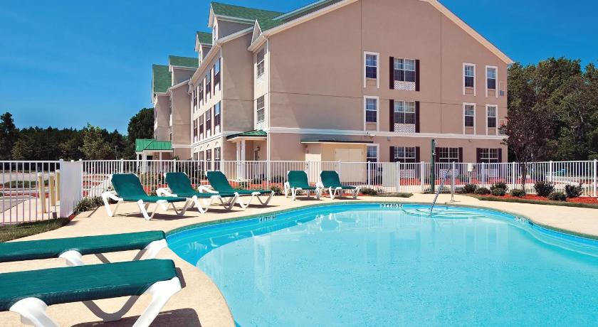 Country Inn & Suites by Radisson, Aiken, SC