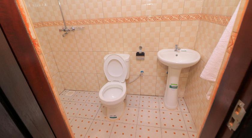 Jinja Grand Hotel photo