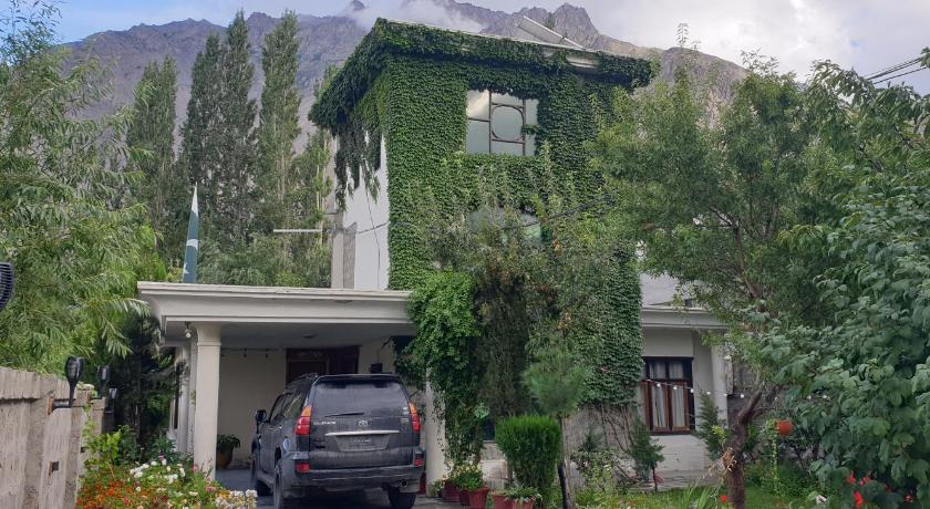 Al Amin Guest house - Home away from Home! photo