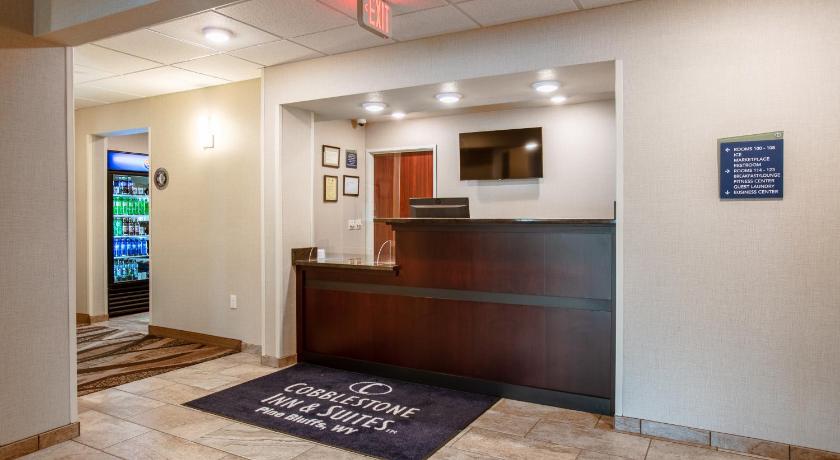 Cobblestone Inn & Suites - Pine Bluffs photo