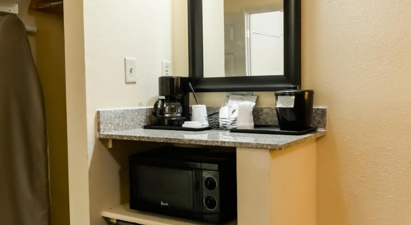 Country Inn & Suites by Radisson, Helen, GA photo