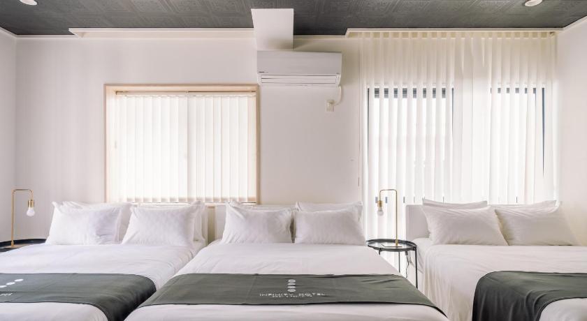 Okinawa Island INFINITY HOTEL -jicchaku- 4-Star Accommodation lobby