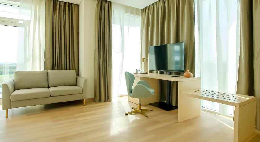 Image of Wellcation Program, Superior Room 6