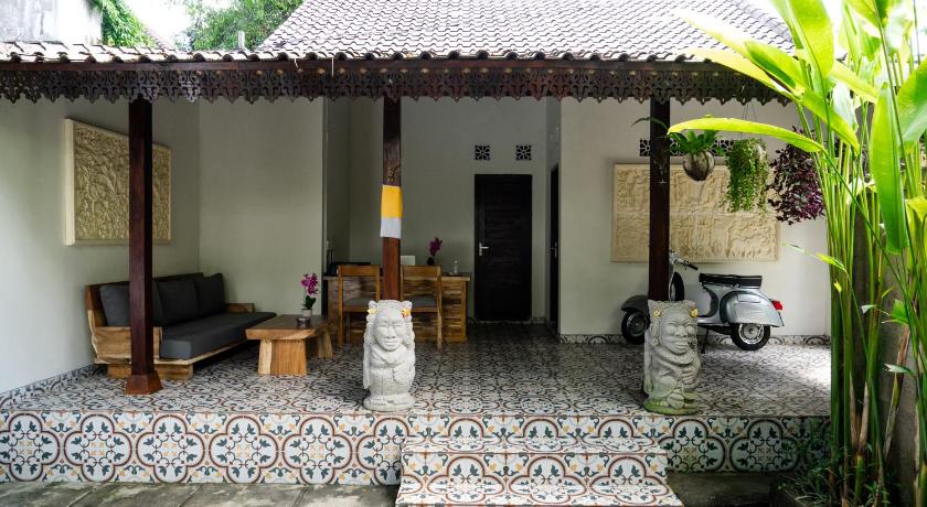 Ari Cottages Ubud photo