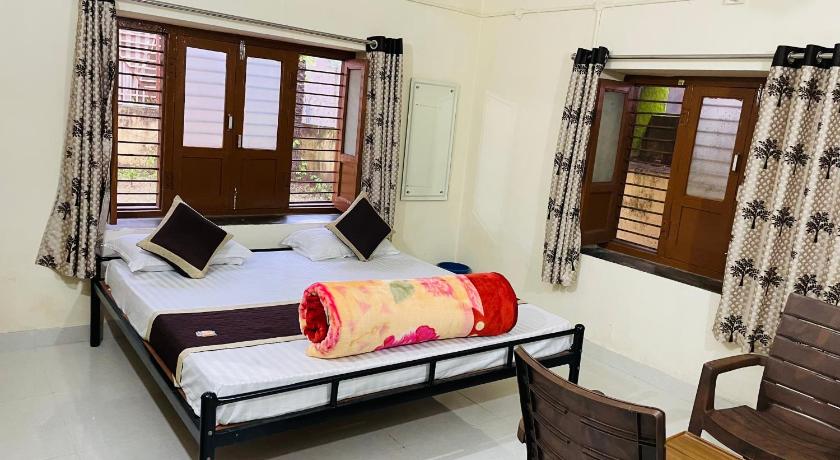 Naivedyam villa 05 BHK with Garden Balcony photo