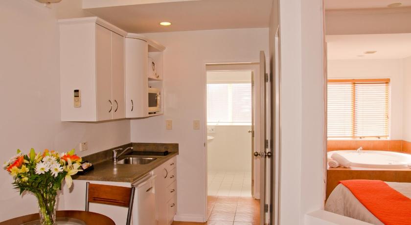 Image of City View Studio Room 4