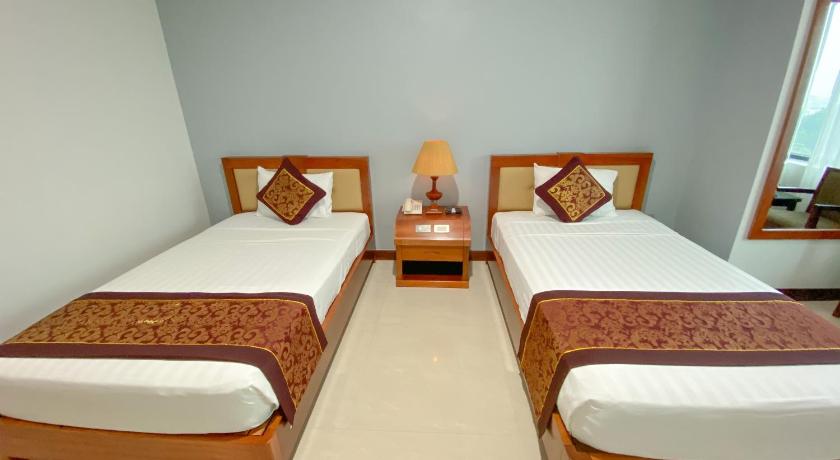 Image of Standard - 1 Queen Bed 7